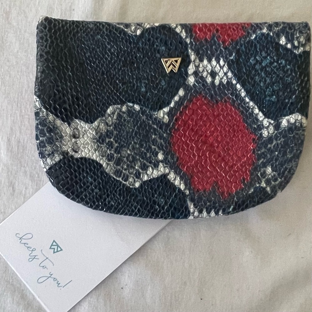 Kelly Wynne Red and Black Snake Print Wristlet - Picture 6 of 6